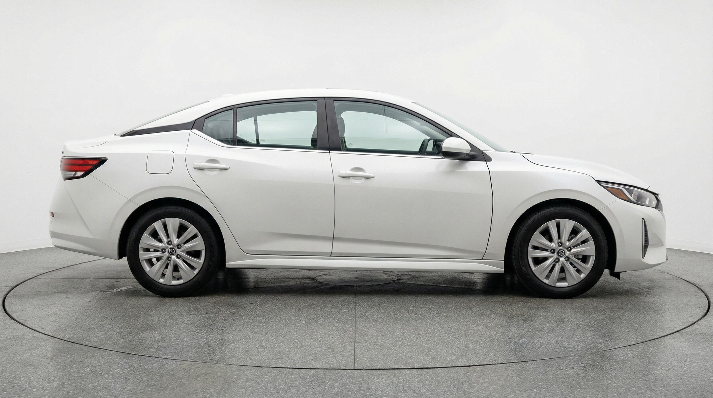 Thumbnail: 2025 Nissan Sentra - 8