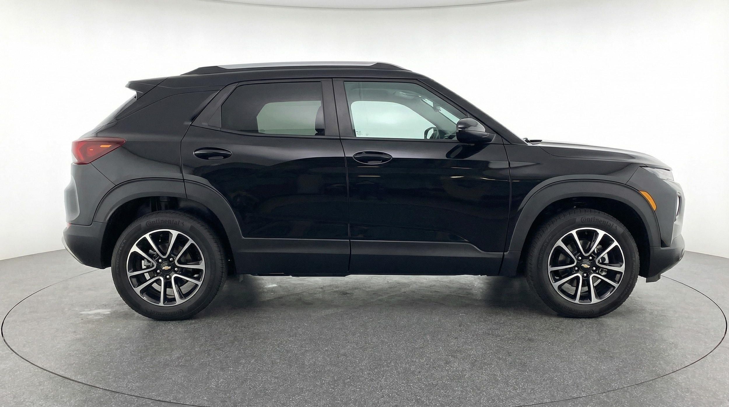 Thumbnail: 2025 Chevrolet TrailBlazer - 8