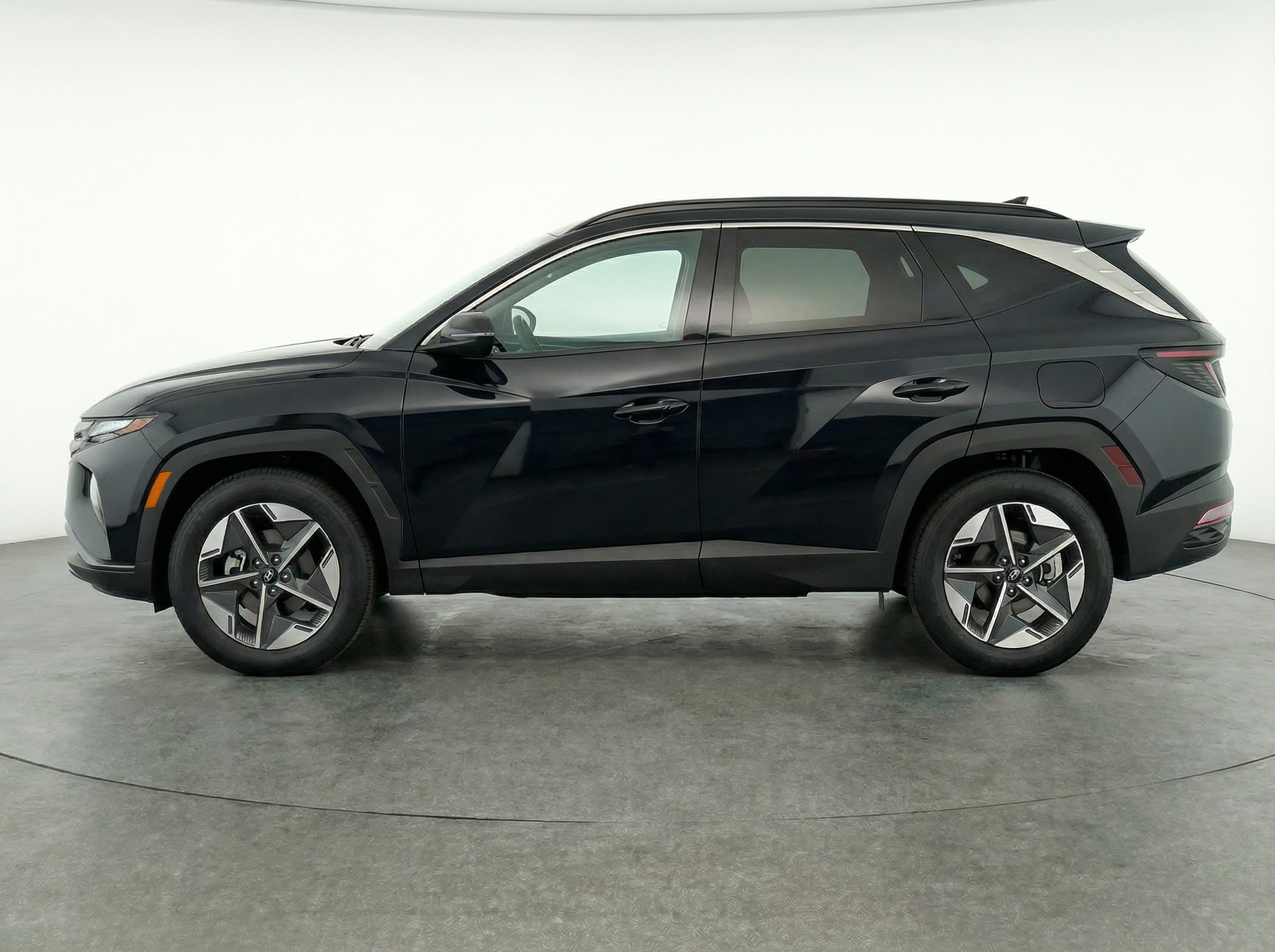 Thumbnail: 2025 Hyundai Tucson - 4