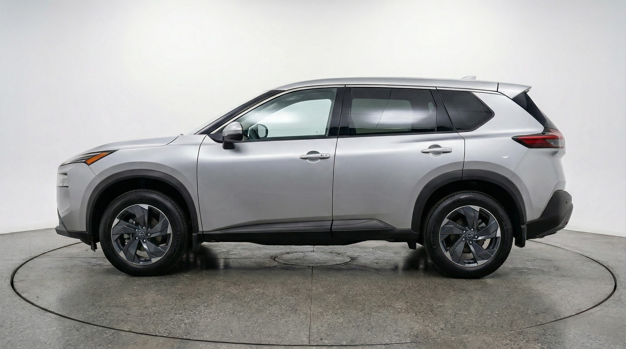 Thumbnail: 2025 Nissan Rogue - 4