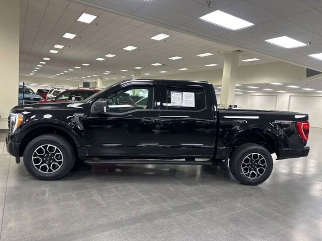 Used 2023 Ford F-150 XLT Truck SuperCrew Cab