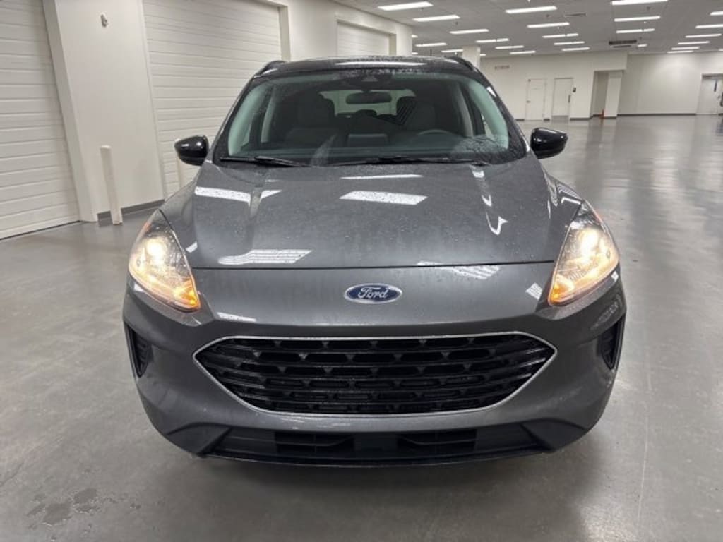 Used 2021 Ford Escape SE Hybrid SUV