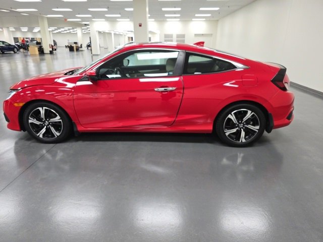 2016 Honda Civic Touring photo 3