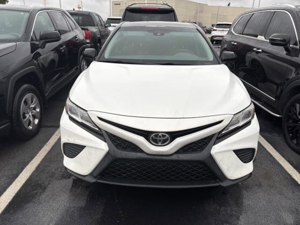 Used 2018 Toyota Camry L Sedan