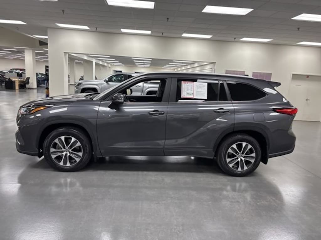 Certified 2023 Toyota Highlander XLE SUV