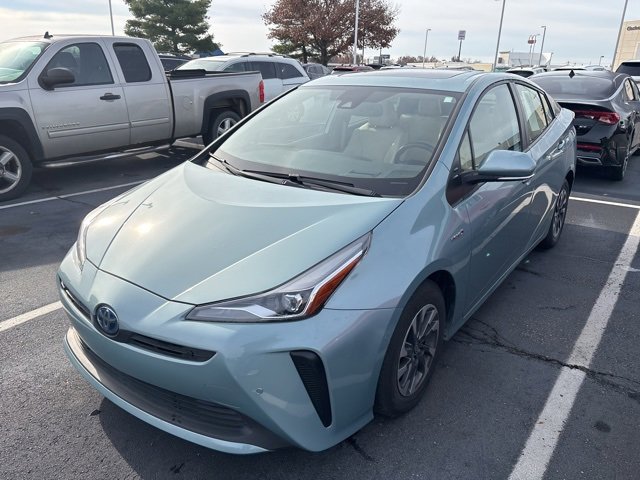 2021 Toyota Prius XLE photo 3