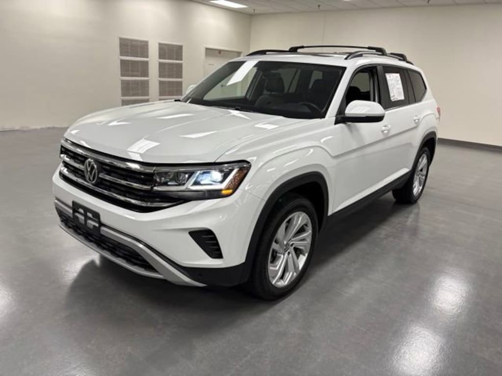 Used 2023 Volkswagen Atlas 3.6L V6 SE w/Technology SUV