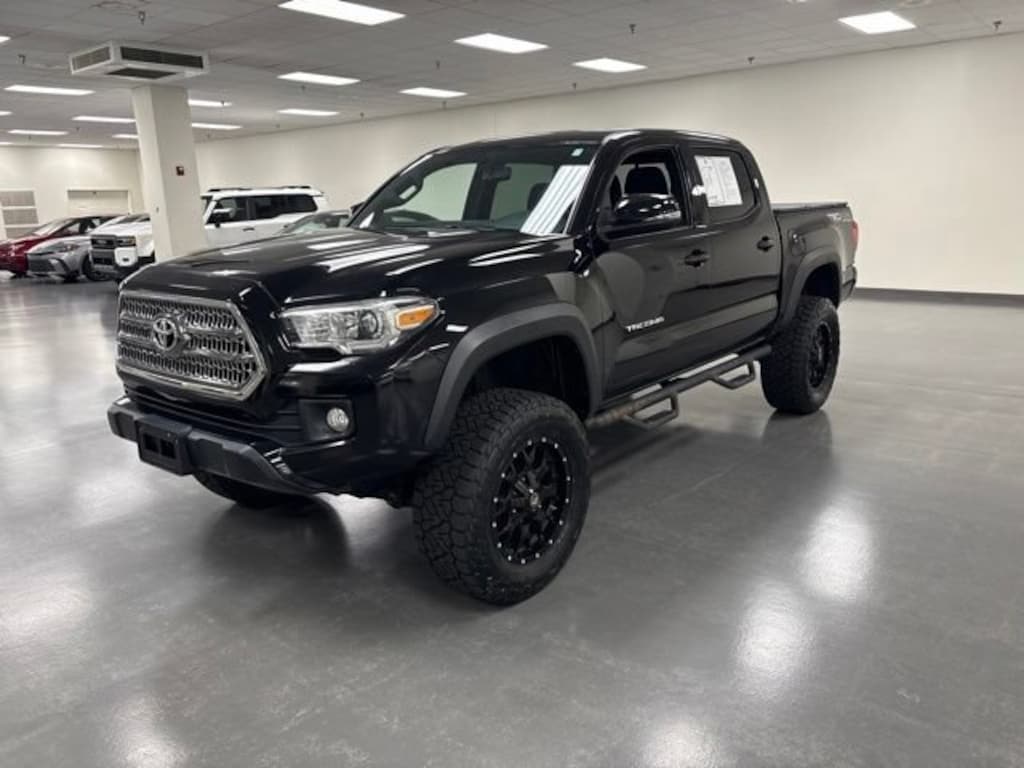 Used 2016 Toyota Tacoma TRD Sport Truck Double Cab