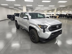 New 2025 Toyota Tacoma SR5 4X4 DOUBLE CAB Cincinnati, OH