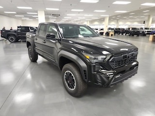 New 2025 Toyota Tacoma TRD Off-Road 4X4 DOUBLE CAB SM203152 in Cincinnati, OH