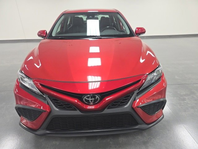 2023 Toyota Camry SE photo 2