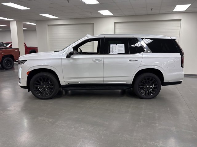 2023 Cadillac Escalade Premium Luxury photo 4
