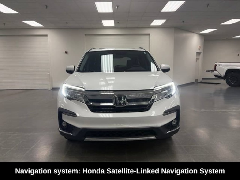 Used 2022 Honda Pilot Touring 7-Passenger SUV