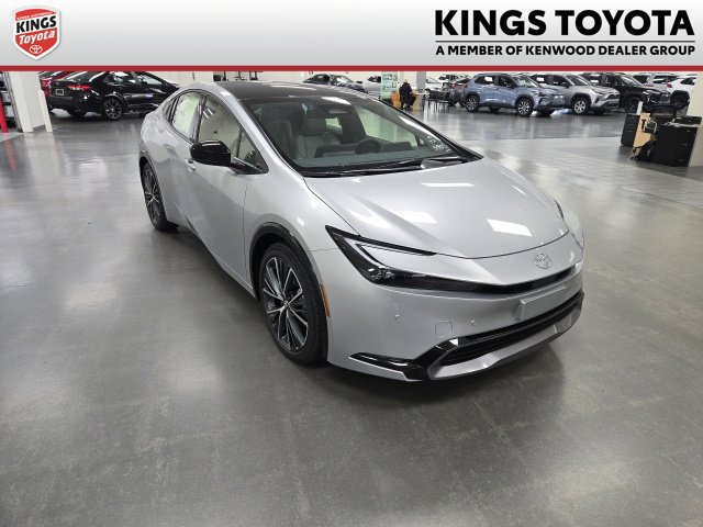 2027 Toyota Prius Hatchback 