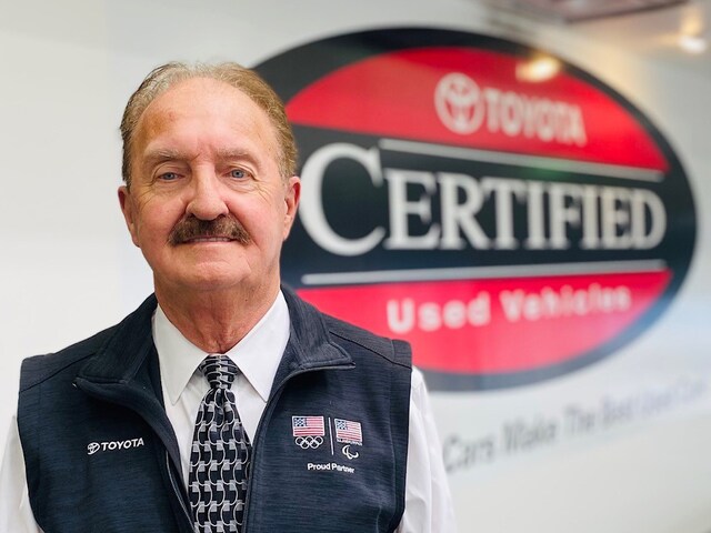 Meet Our Sales Managers | Kings Toyota