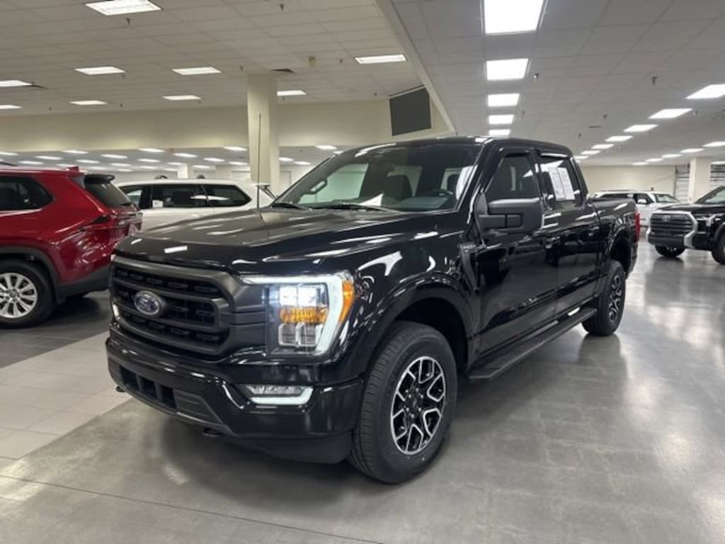 Used 2023 Ford F-150 XLT Truck SuperCrew Cab