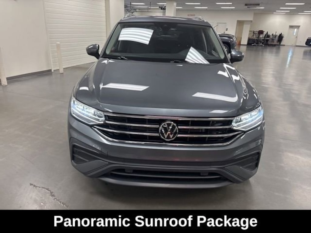 Used 2024 Volkswagen Tiguan SE SUV