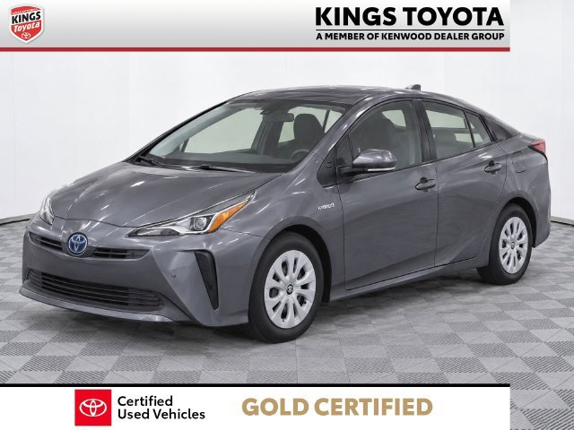 Used 2022 Toyota Prius LE Hatchback