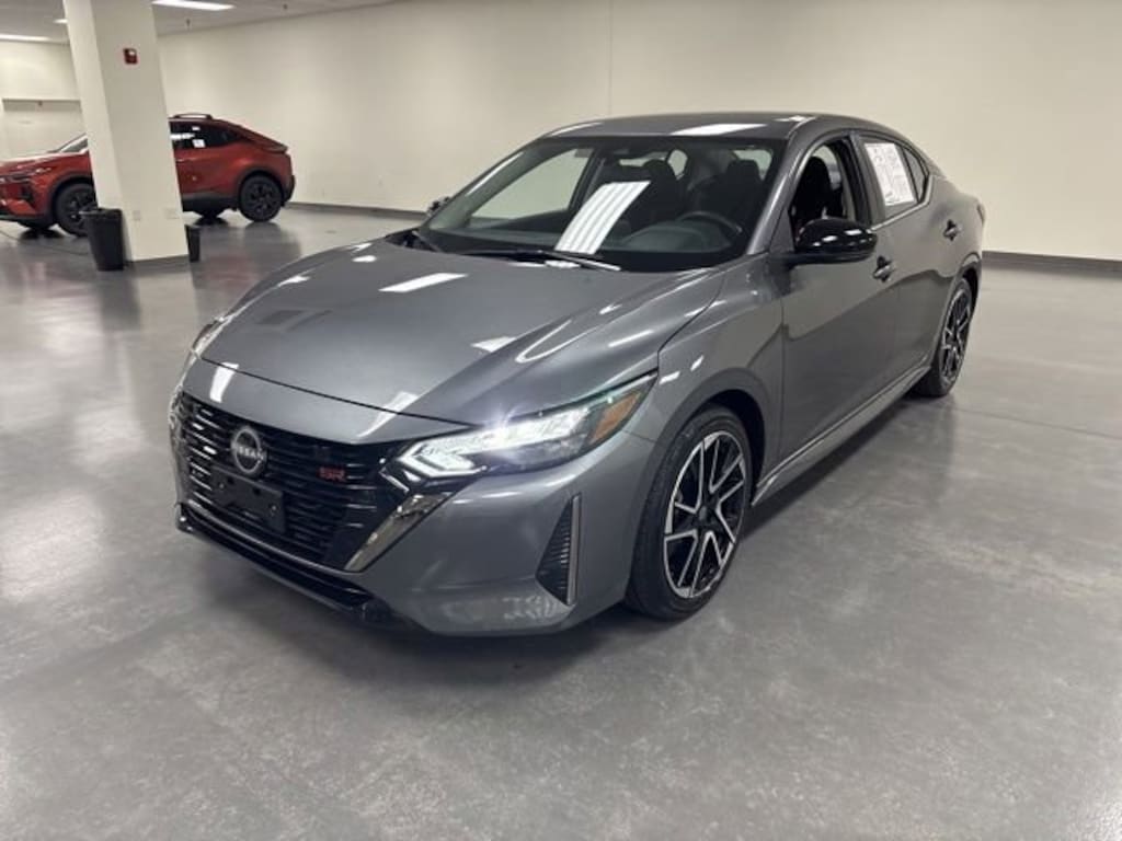 Used 2024 Nissan Sentra SR Sedan
