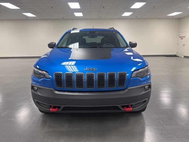 Used 2019 Jeep Cherokee Trailhawk Elite with VIN 1C4PJMBX1KD334790 for sale in Cincinnati, OH