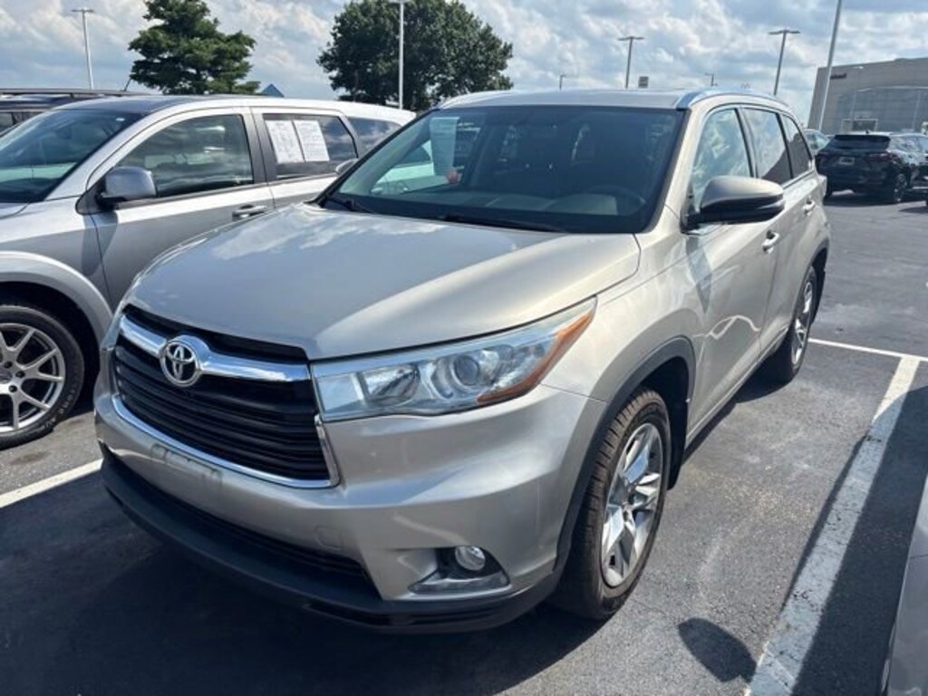 Used 2014 Toyota Highlander Limited SUV