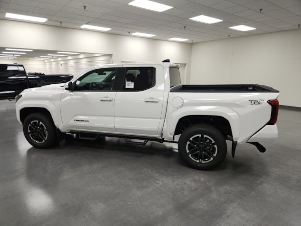 New 2025 Toyota Tacoma TRD Sport 4X4 DOUBLE CAB