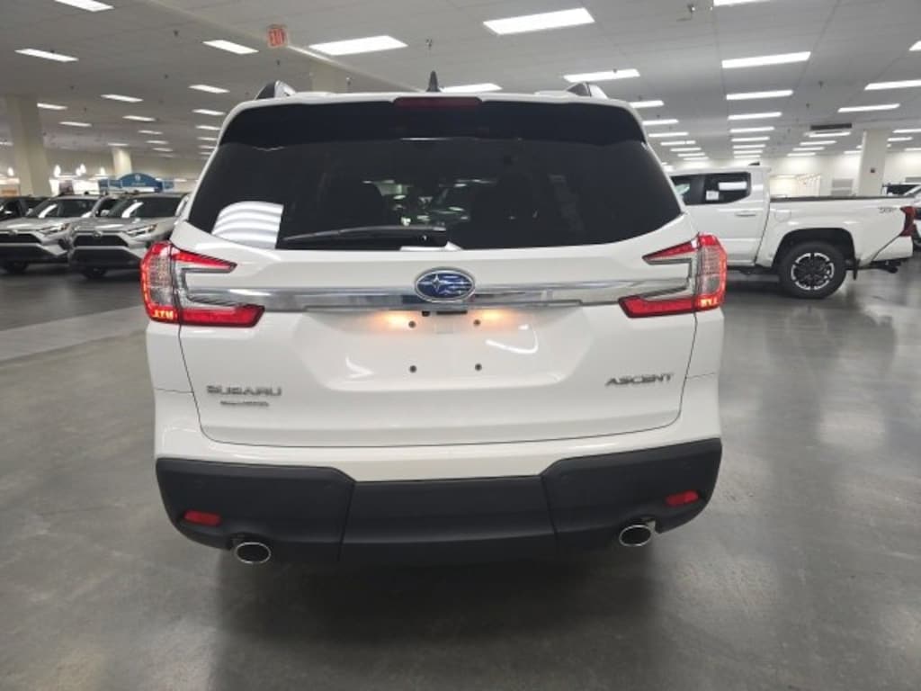 Used 2024 Subaru Ascent Premium SUV