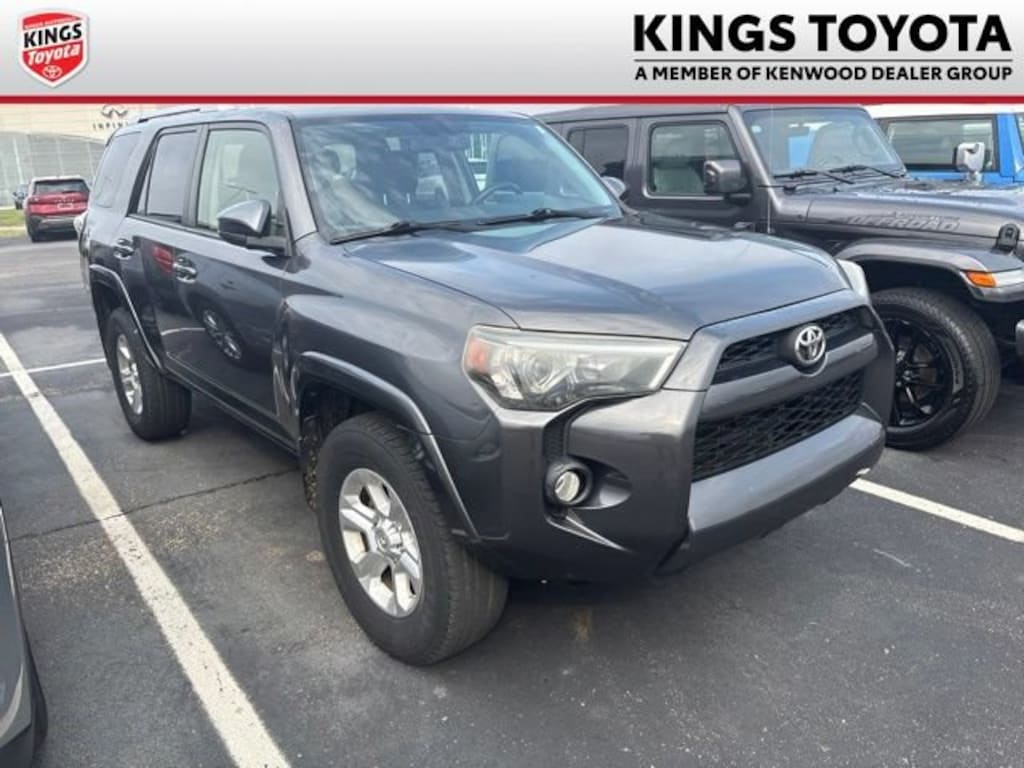 Used 2016 Toyota 4Runner SR5 SUV