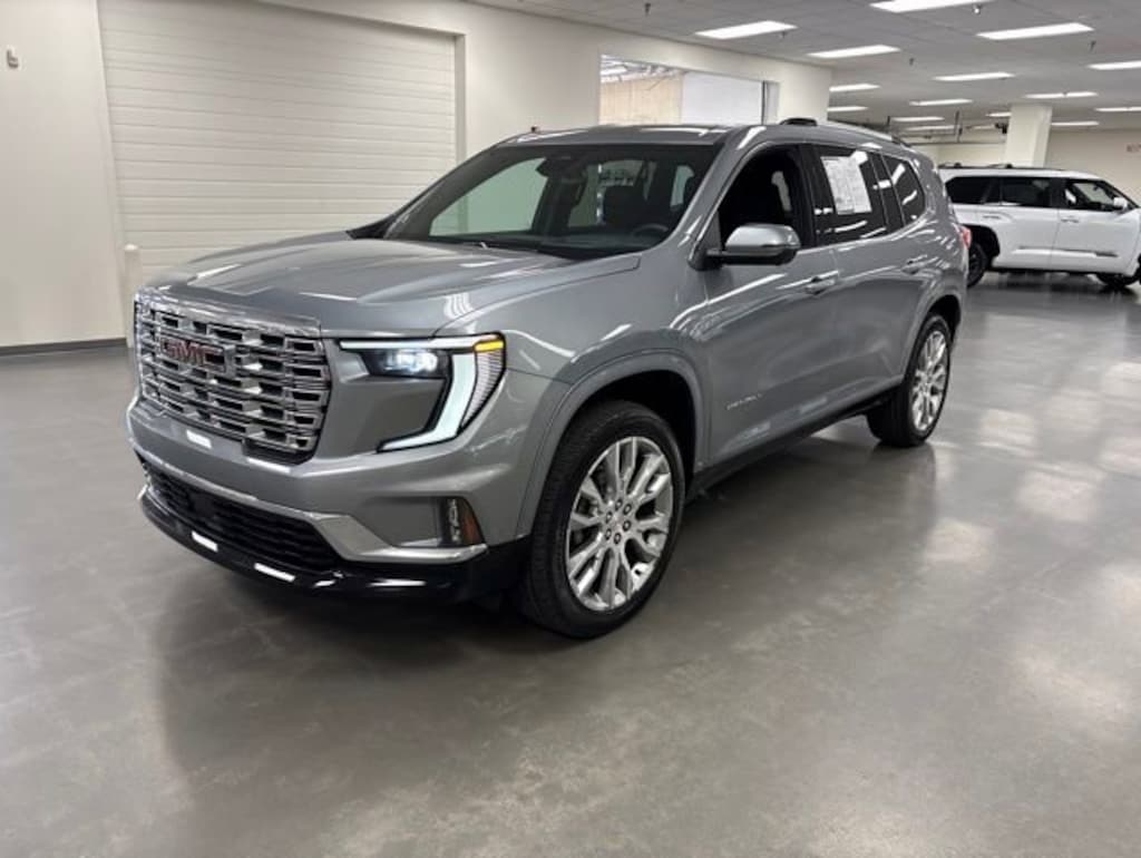 Used 2024 GMC Acadia FWD Denali SUV