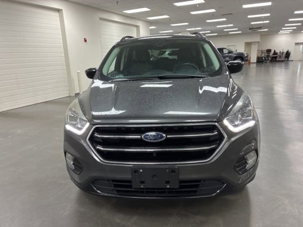 Used 2017 Ford Escape SE SUV