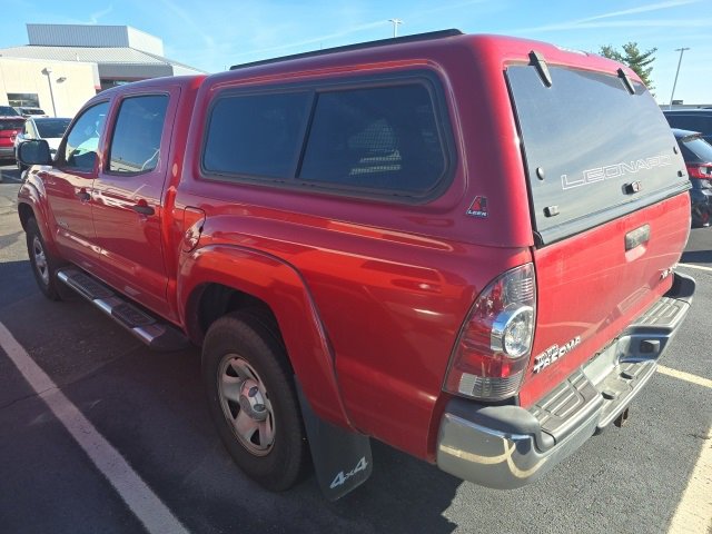 2015 Toyota Tacoma Base Double Cab photo 4