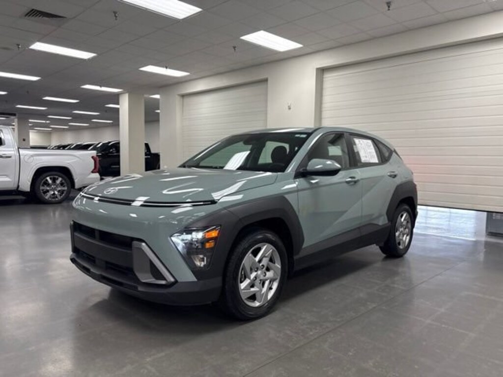 Used 2024 Hyundai Kona SE SUV