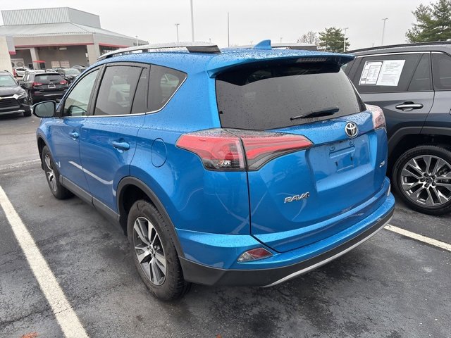 2018 Toyota RAV4 XLE photo 4