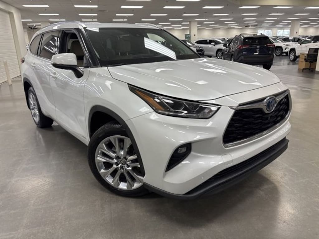 Certified 2022 Toyota Highlander Hybrid Hybrid Limited SUV