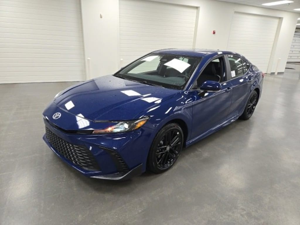 New 2026 Toyota Camry SE Sedan