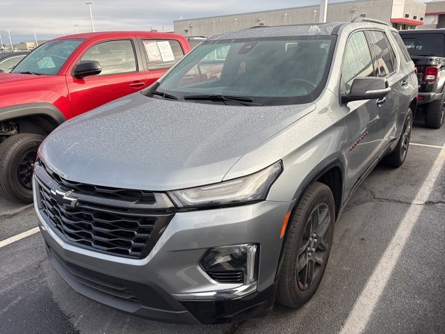 2023 Chevrolet Traverse Premier photo 3