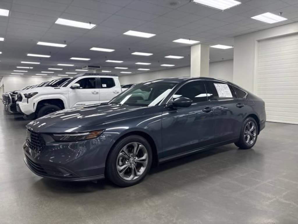 Used 2024 Honda Accord EX Sedan