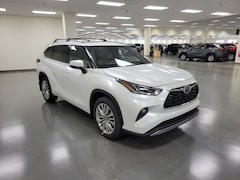 New 2025 Toyota Highlander Platinum PLATINUM AWD Cincinnati, OH