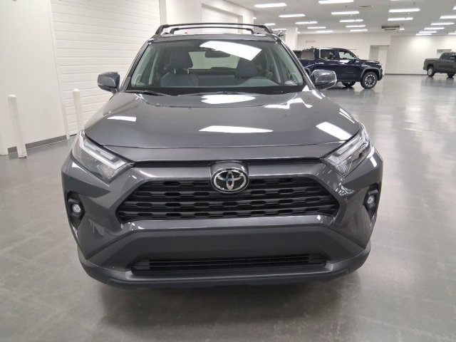 2023 Toyota RAV4 XLE Premium photo 2