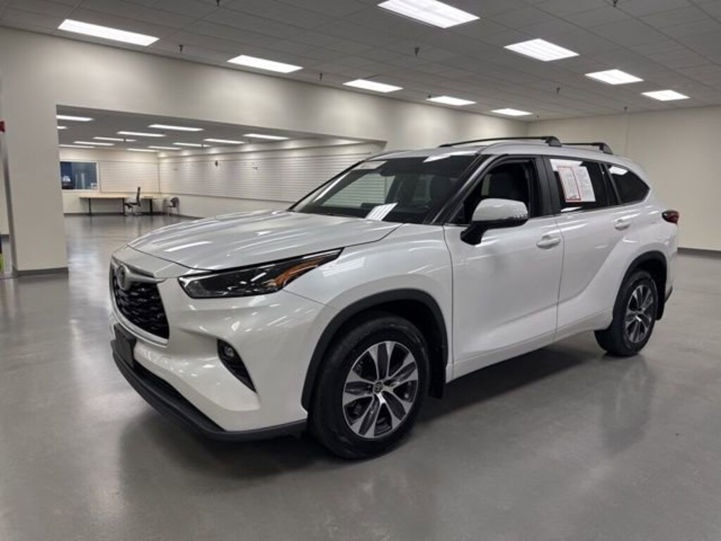 Certified 2023 Toyota Highlander L SUV