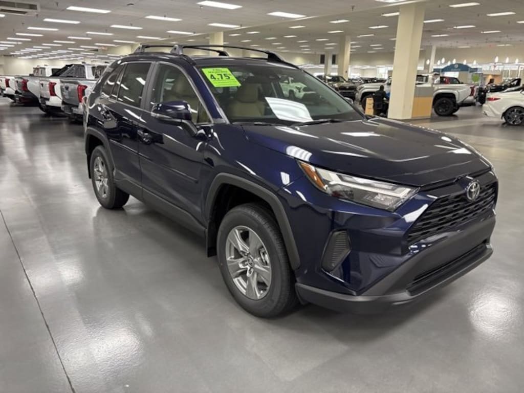 New 2025 Toyota RAV4 XLE XLE AWD SUV