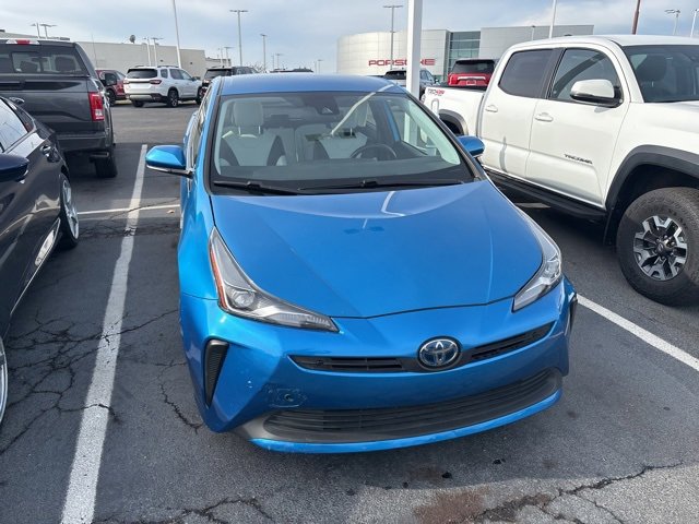 2019 Toyota Prius XLE photo 2