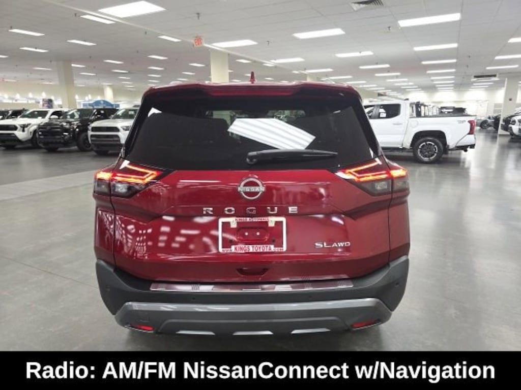 Used 2023 Nissan Rogue SL SUV