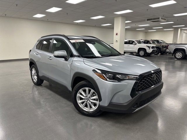 2023 Toyota Corolla Cross LE