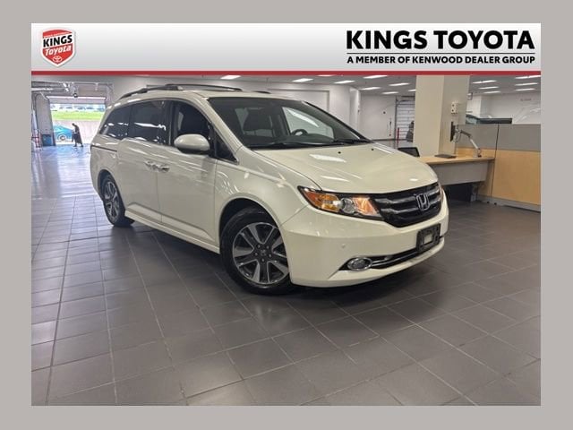 2016 Honda Odyssey Touring Elite's photo