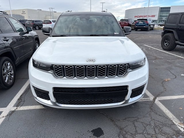 2023 Jeep Grand Cherokee L Summit photo 2