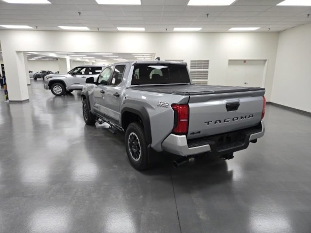 New 2025 Toyota Tacoma TRD Off-Road 4X4 DOUBLE CAB