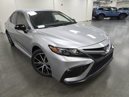 2024 Toyota Camry SE Sedan