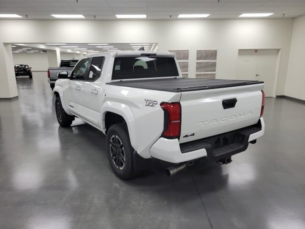 New 2025 Toyota Tacoma TRD Sport 4X4 DOUBLE CAB
