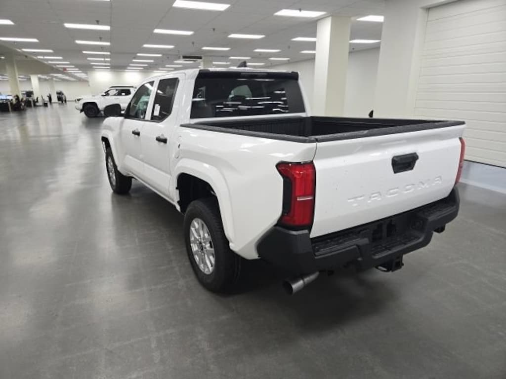 New 2026 Toyota Tacoma SR Truck Double Cab